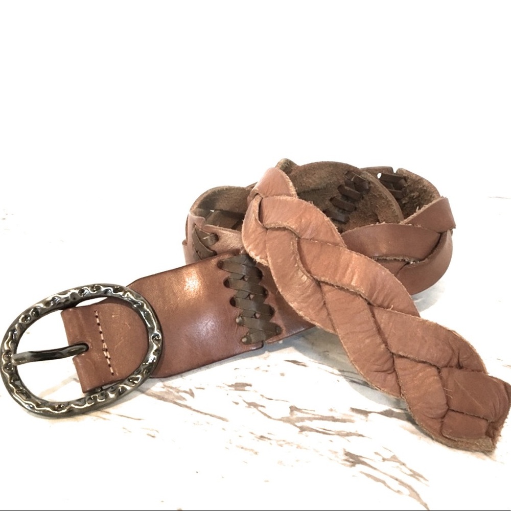 Braided Leather Belt with metallic bronze buckle